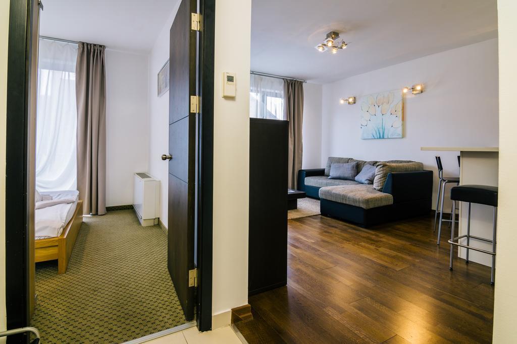 City Gardens Hotel & Wellness Budapest Esterno foto